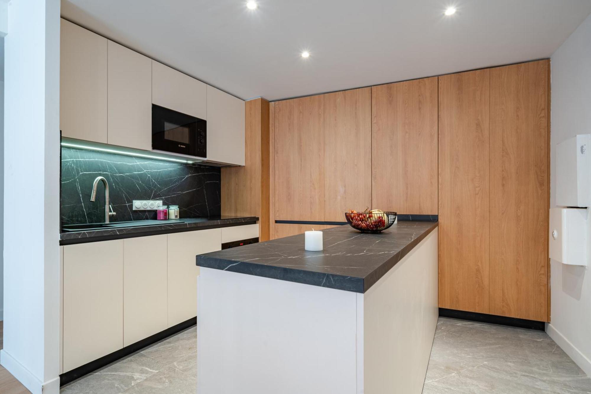 Near Old Town And Apartment Fully Renovated Nizza Esterno foto