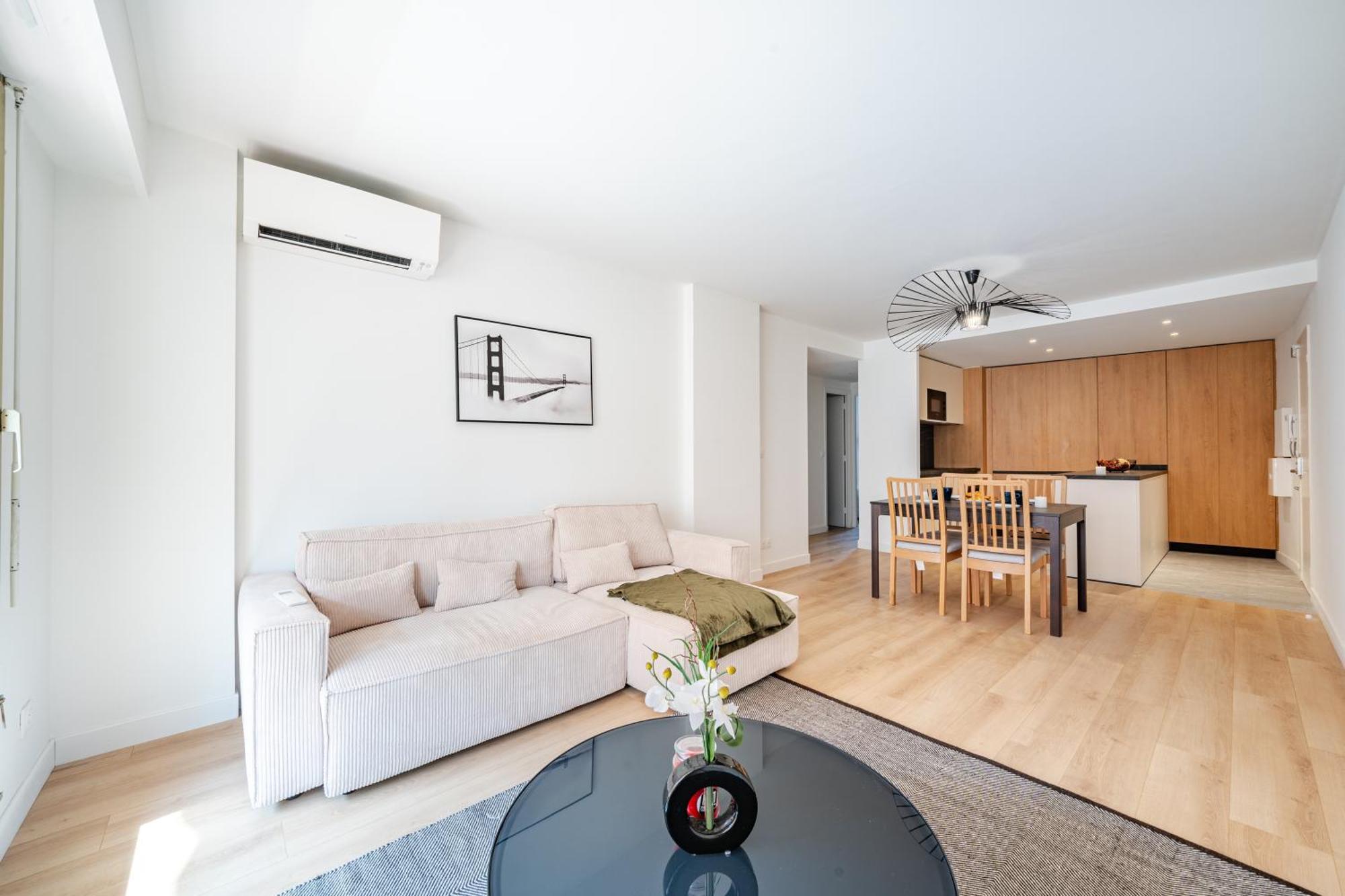 Near Old Town And Apartment Fully Renovated Nizza Esterno foto