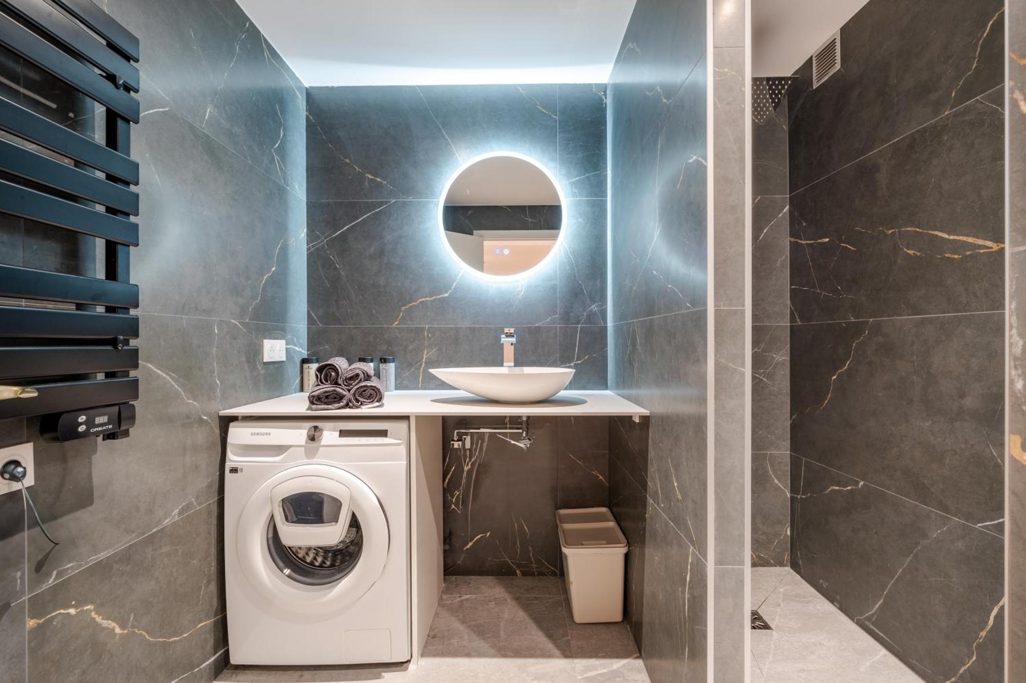 Near Old Town And Apartment Fully Renovated Nizza Esterno foto